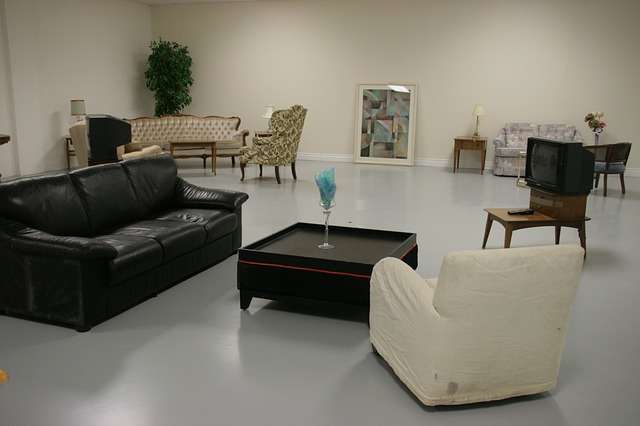 off-white-Living room 2